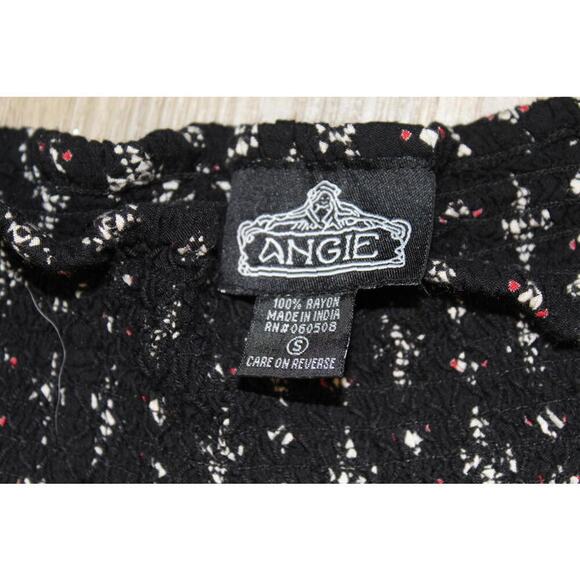 Angie Smocked Waist Boho Print Black Red Shorts Women’s Size S - Picture 2 of 4